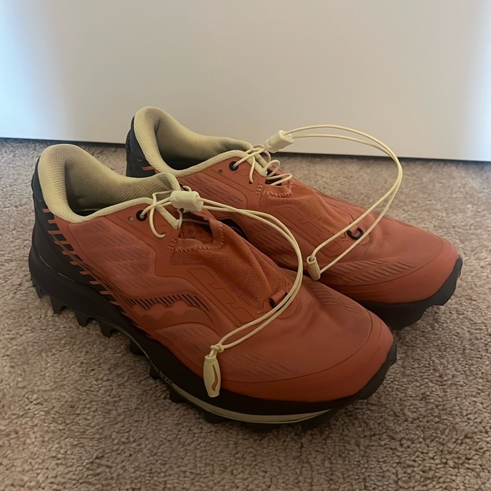 Saucony Women's Peregrine 11 St Trail Running Shoe size 10.5